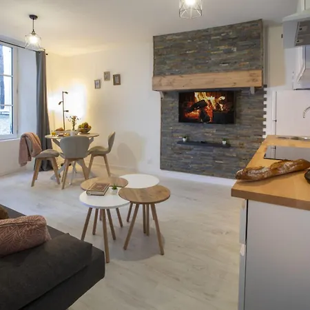 Le Nid 3 Etoiles Wifi, Netflix, Disney, Coeur De Bastide Villefranche-de-Rouergue Exterior photo